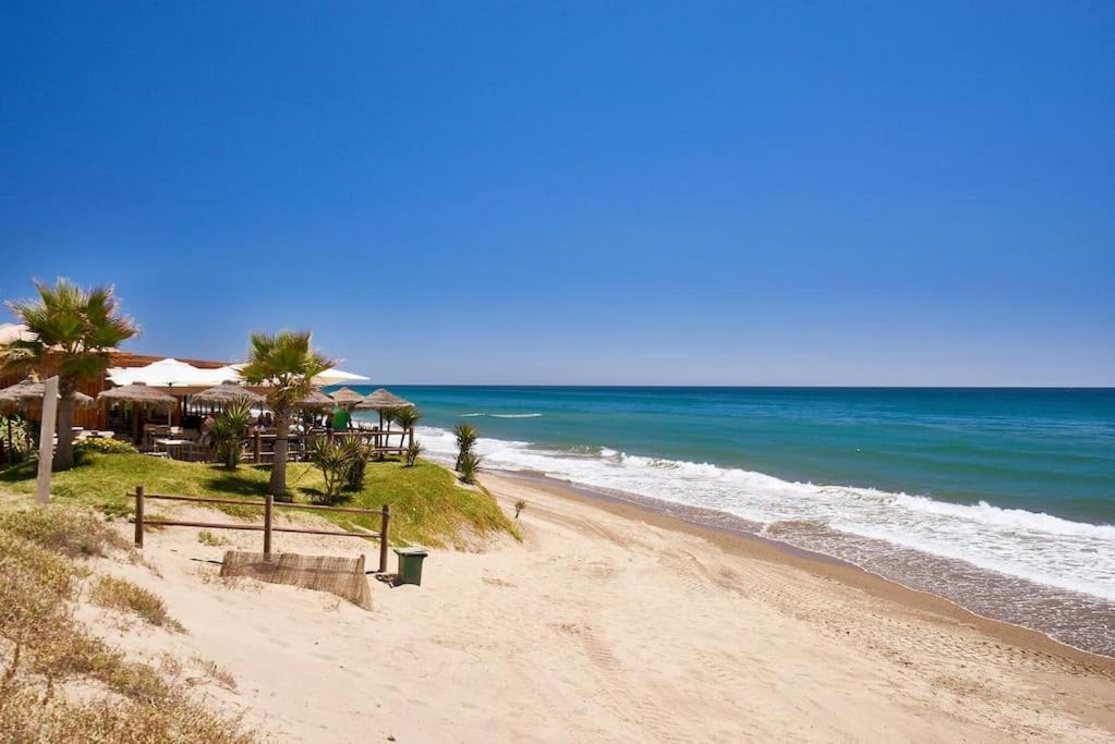 Oleholidays 1106 Romana Playa Primera Linea Playa 马尔韦利亚 外观 照片